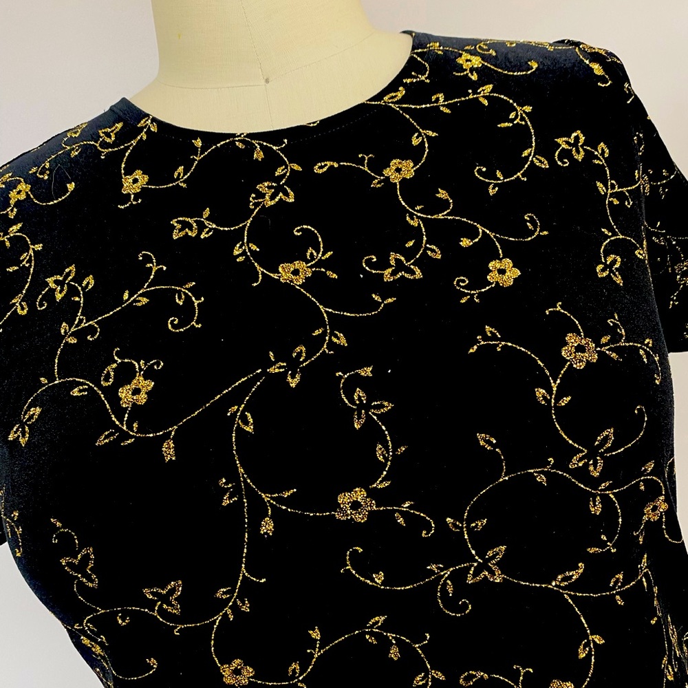 Vintage Notations Floral Glitter Top XL